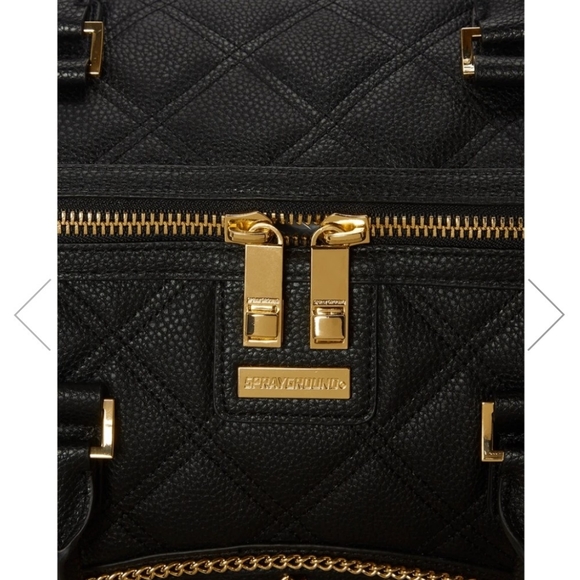 SPRAYGROUND. NOIR QUILT GOLD CHAIN SHARK DUFFLE - Picture 8 of 13